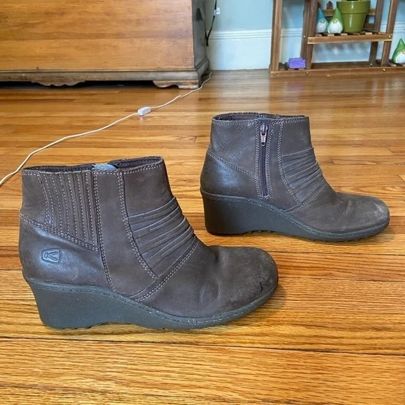 Keen wedge, newbuck booties 8.5 - Picture 5 of 9